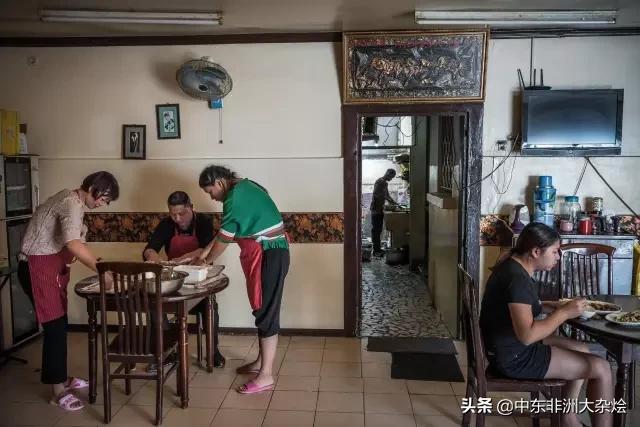 发家记——在混乱之地抓住机遇的中国人