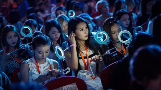 新手主播带货需要学习的说话技巧,经验分享主播什么时间段开始带货