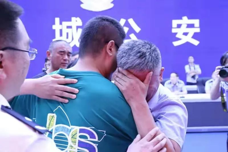 刘德华失孤最后找到孩子了么,刘德华失孤原型找到孩子了吗