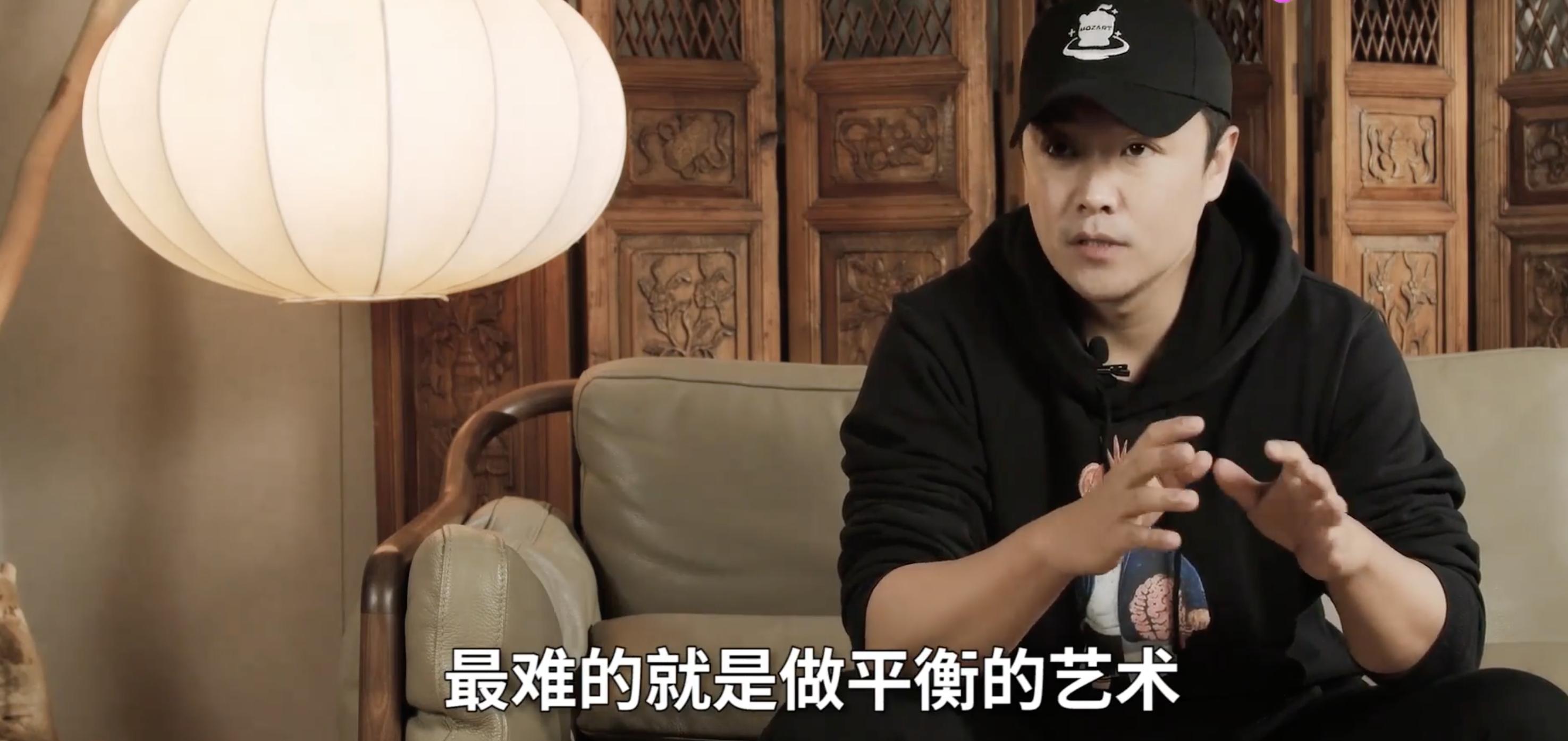 我发现,“胸罩”暴露了“Q的秘密”啊,陈思诚可真会藏