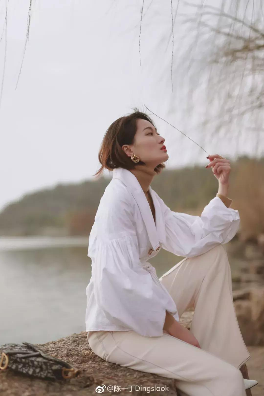 这5种首饰简单时尚减龄不贵,比较百搭的首饰