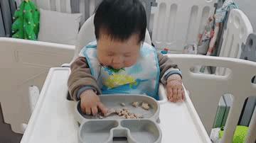 宝宝怎么越来越不爱吃辅食了,宝宝不爱吃辅食的辅食表