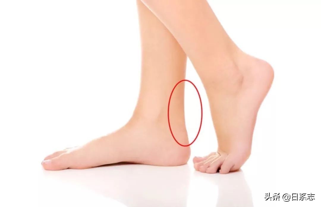 高跟鞋穿上挤脚不舒服怎么解决,高跟鞋穿多了有什么问题