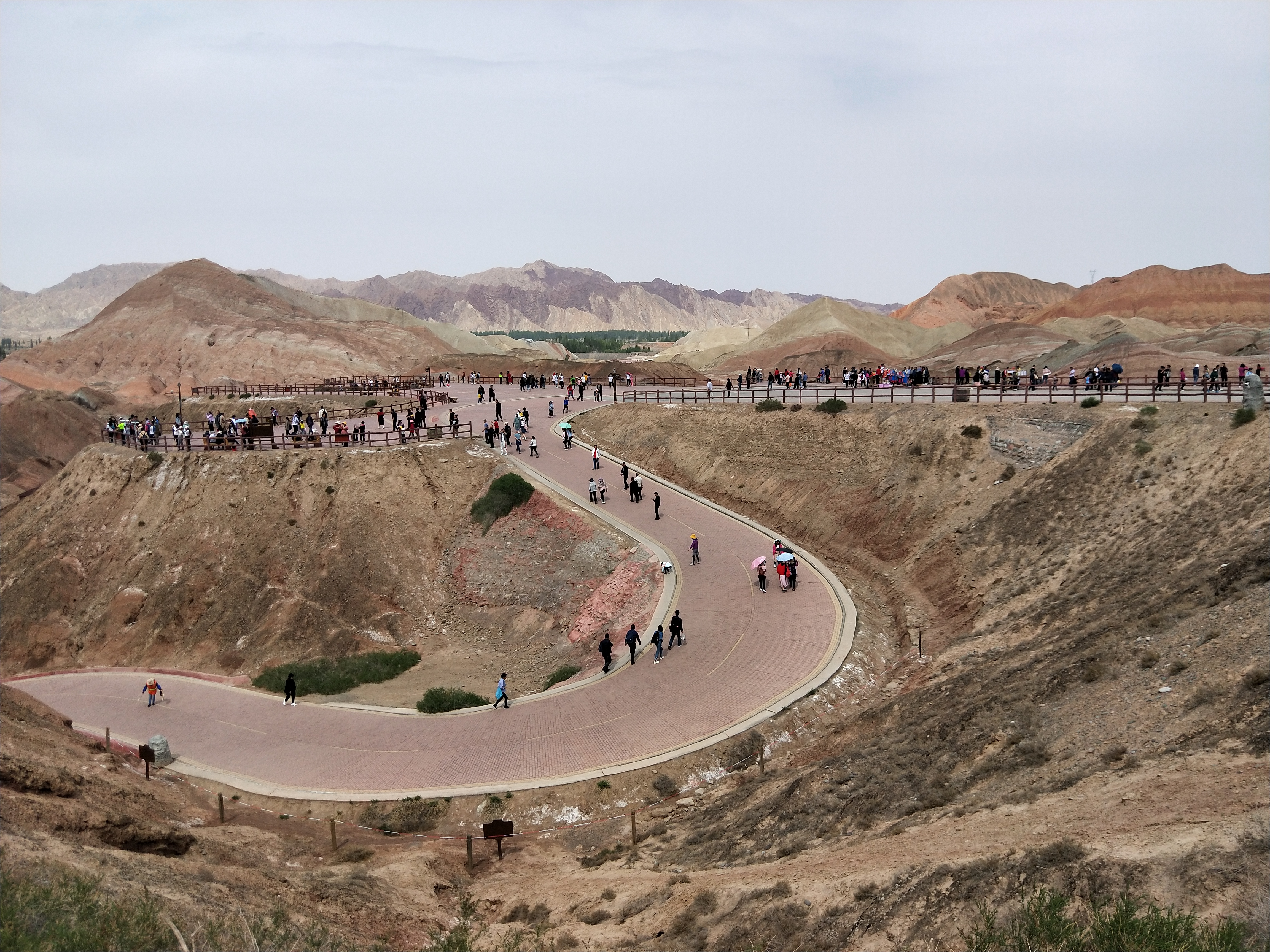 甘肃张掖七彩丹霞旅游攻略,游玩大西北甘肃省张掖市七彩丹霞