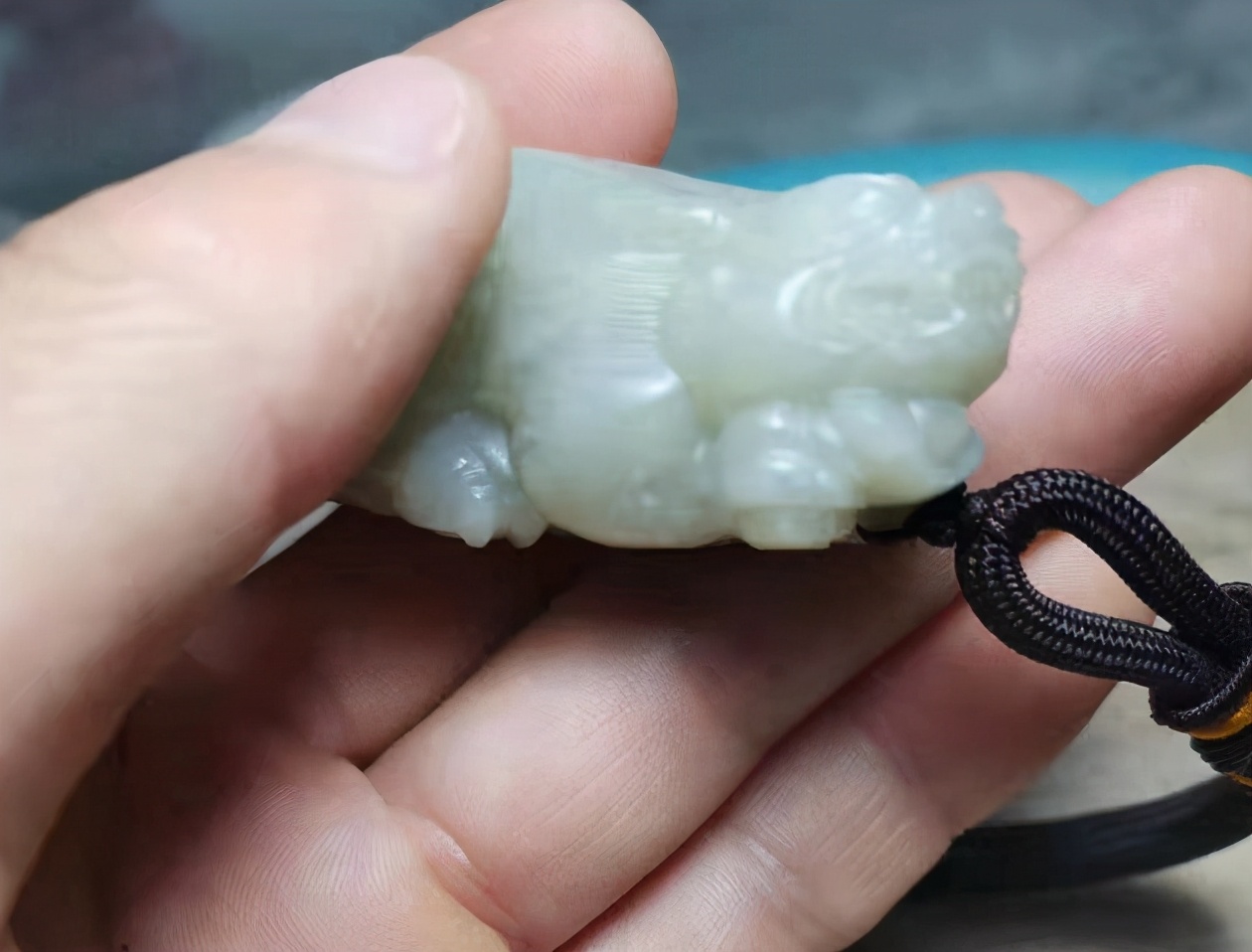 收编和田玉吧，天青色的烟雨，邂逅在梅雨时。吧主原创