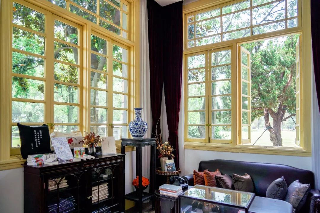 南京玄武湖边还有啥好玩的,玄武湖有什么好玩的