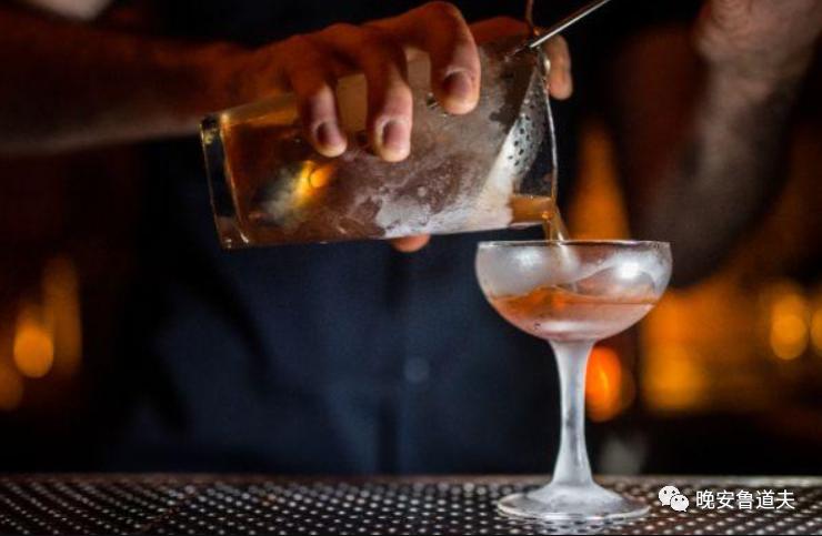 酒吧的经营风格有哪些,开一家酒吧需要准备哪些东西