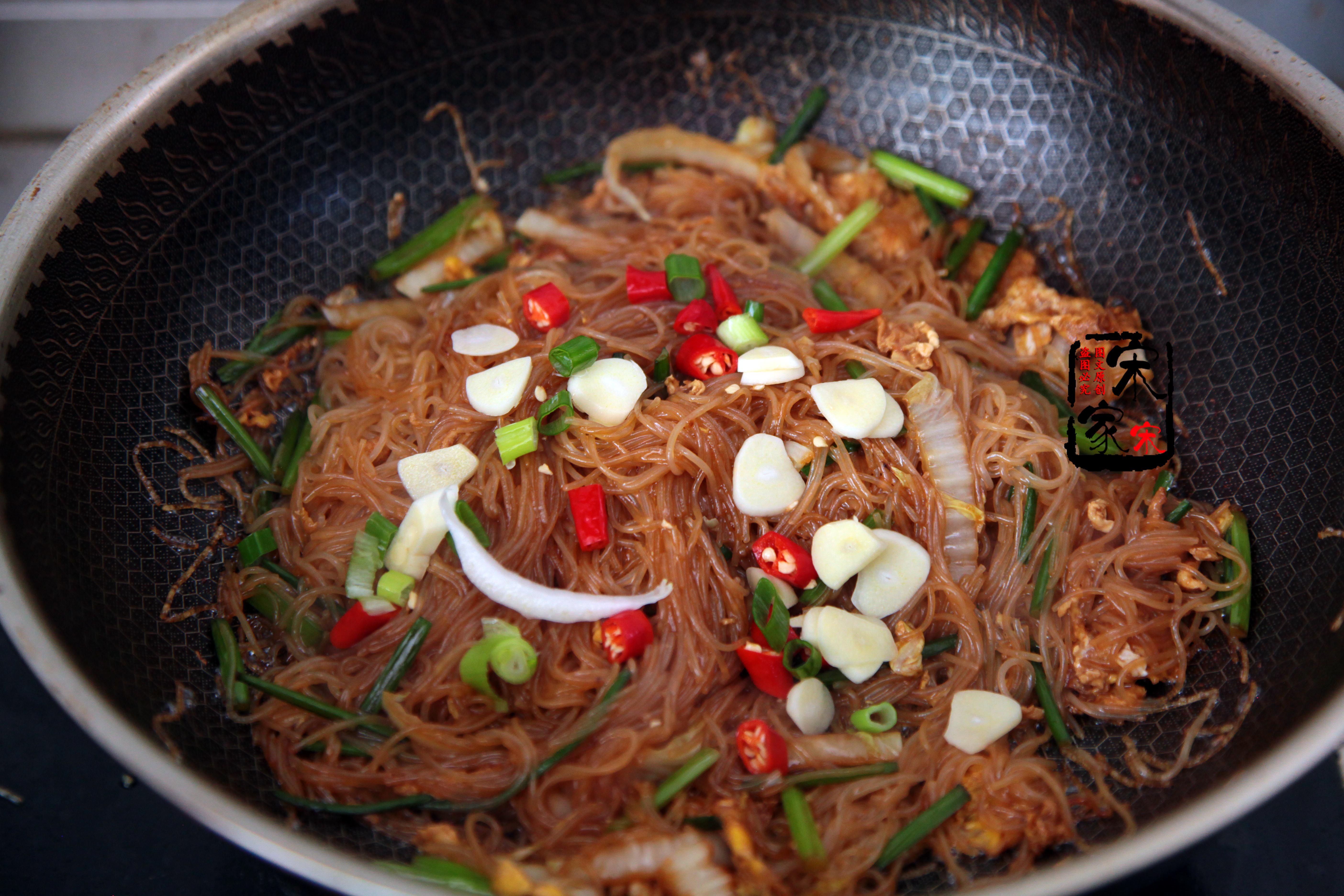 卖炒米粉要多少成本怎么选地方,一粉一城炒米粉加盟利润