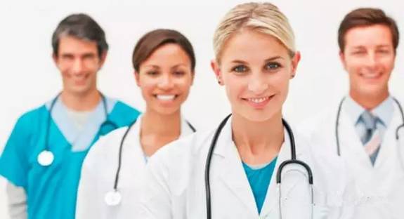 西班牙商业医疗保险费用,西班牙非盈利医疗保险要买多久