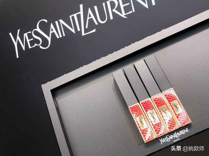 mac唇膏2022春季新品,阿玛尼挚爱唇膏201试色