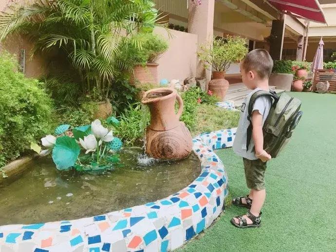 宝宝不愿意上幼儿园天天哭,小朋友不愿意去幼儿园每天哭