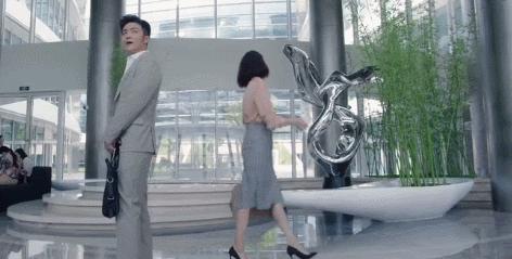 职场剧虽下线,但她们的衣柜我收藏了