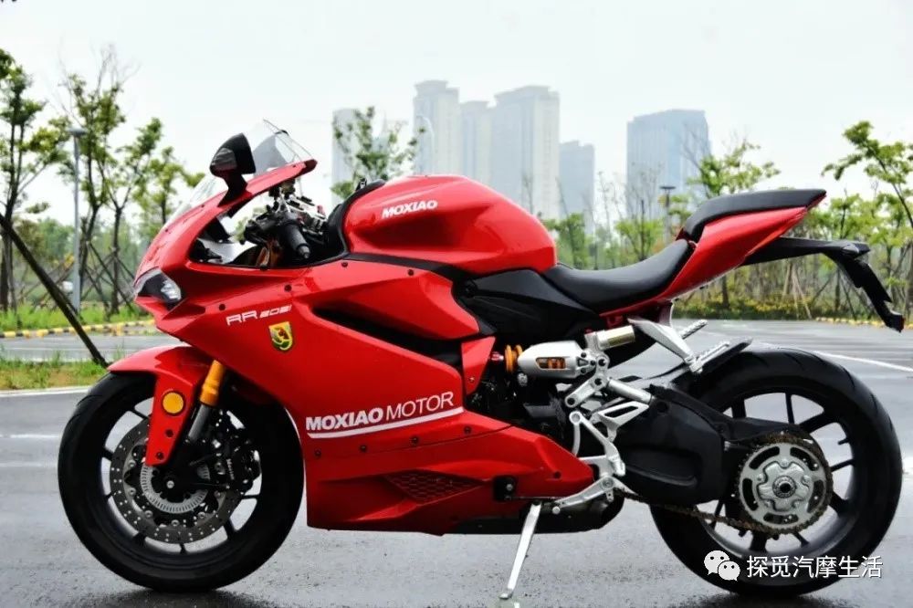 宝马s1000rr车评,聊聊宝马最吸引你的一点