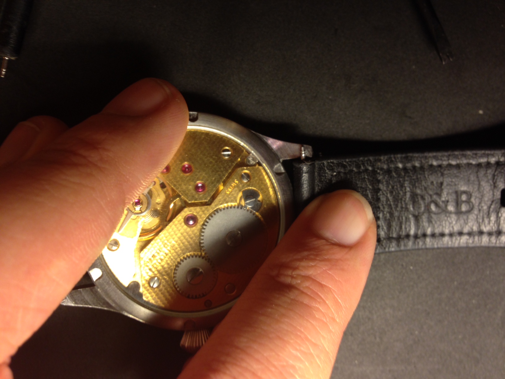 看看老外DIY机械手表