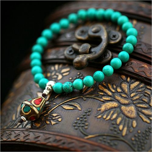 男戴什么手串最好看,男生戴什么手串比较修身养性