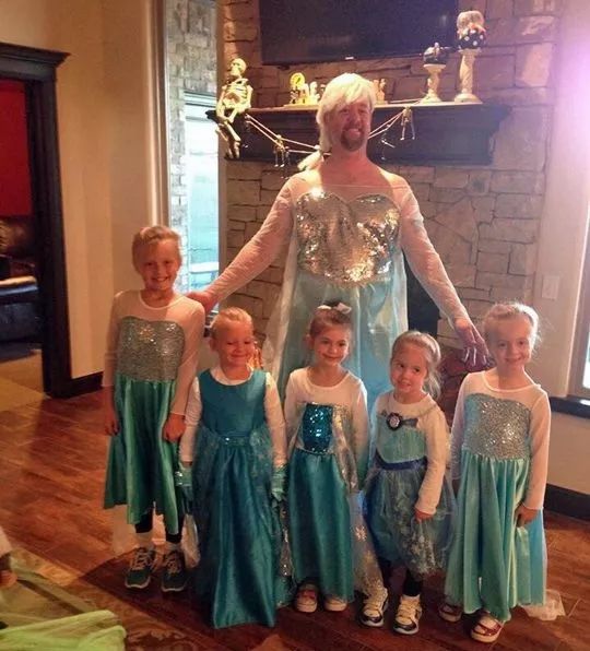 “我，30岁已婚*男猛**，陪女儿看完冰雪奇缘后，怂了”