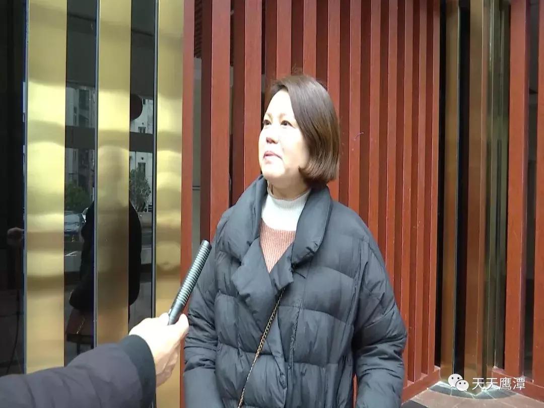 街头采访买过最好用的东西,给大家盘点让你防不胜防的假货