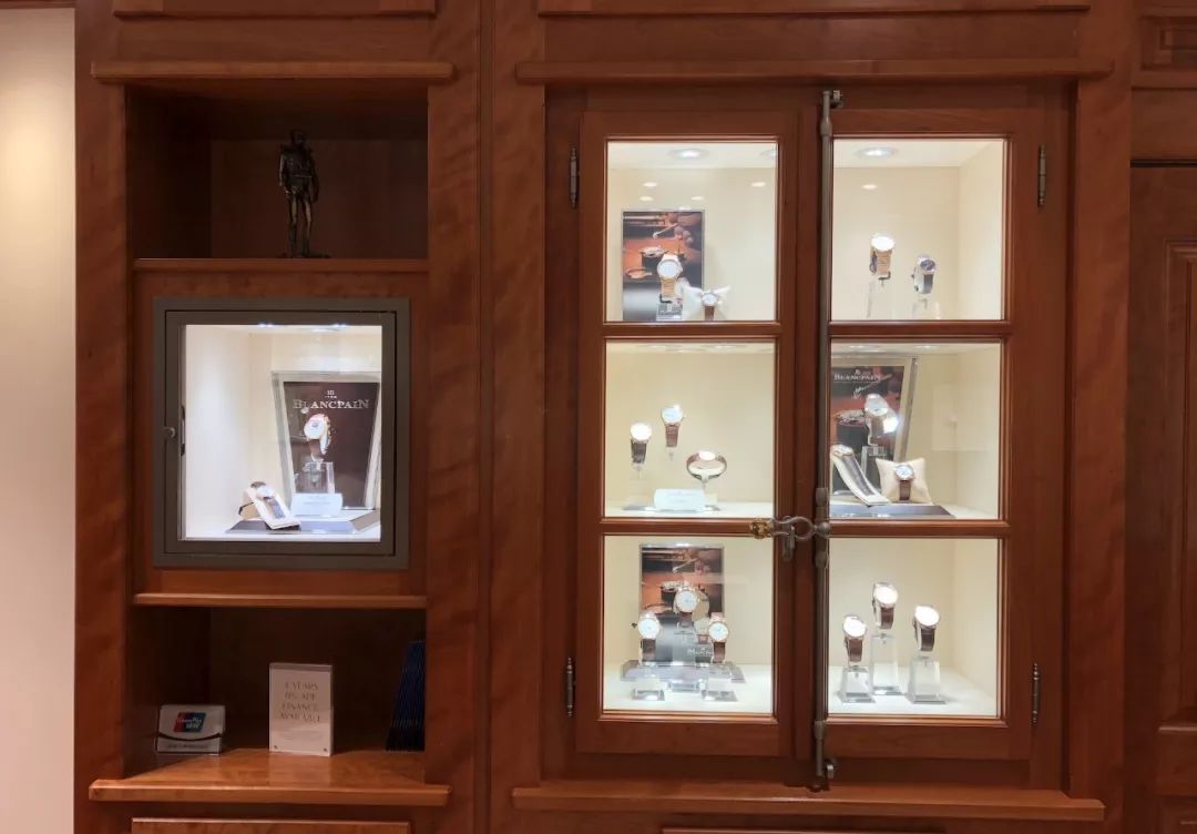 22万的江诗丹顿什么档次,预算20万买二手江诗丹顿正装表