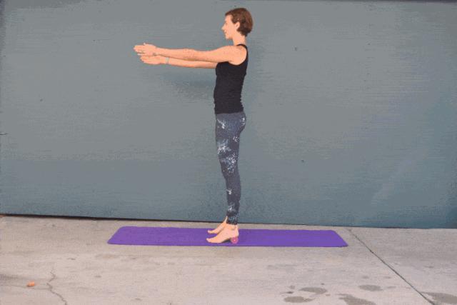 腰椎间盘突出可以跳毽子操吗,腰椎间盘突出康复操视频完整版