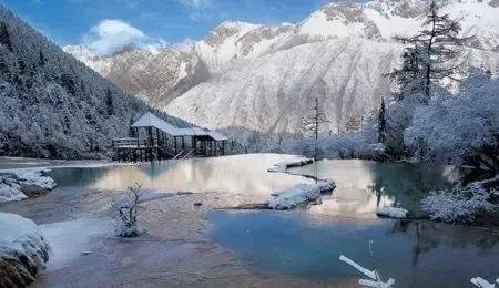 九寨沟的冬天描写,九寨沟的冬天简介