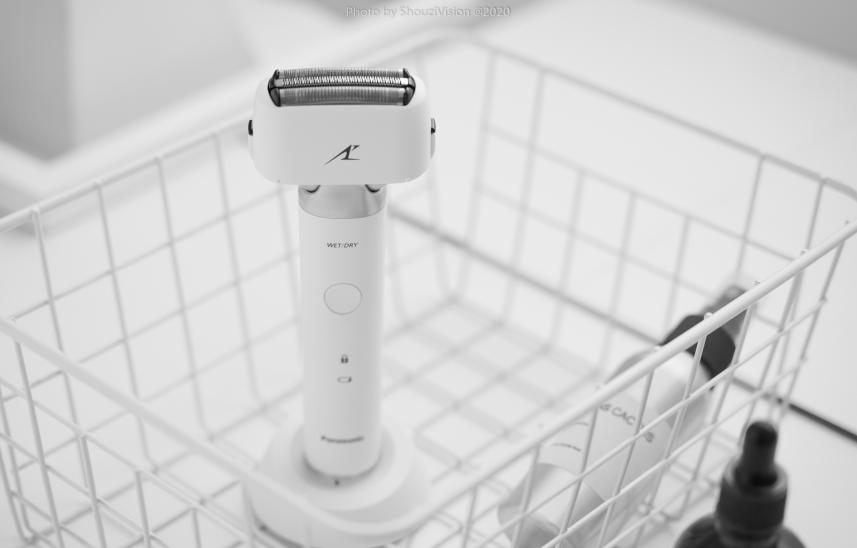 电动剃须刀哪家强？松下：给你一锤子试试