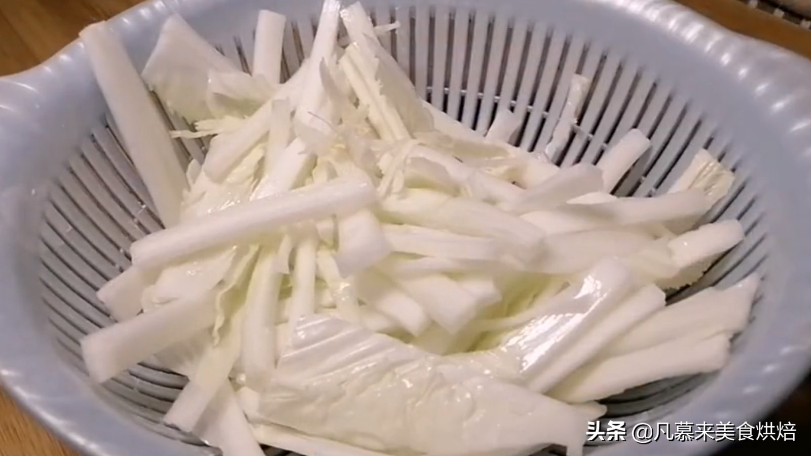 吃了三十年白菜就服这种做法,吃了30年白菜原来一直都切错了