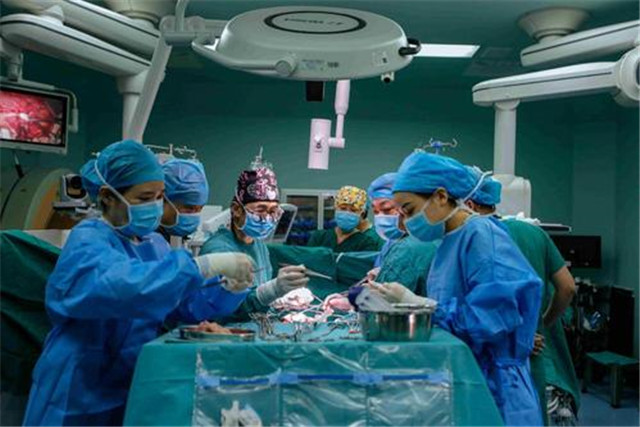 宫外孕切除输卵管会有什么后遗症,宫外孕为什么医生建议输卵管切除