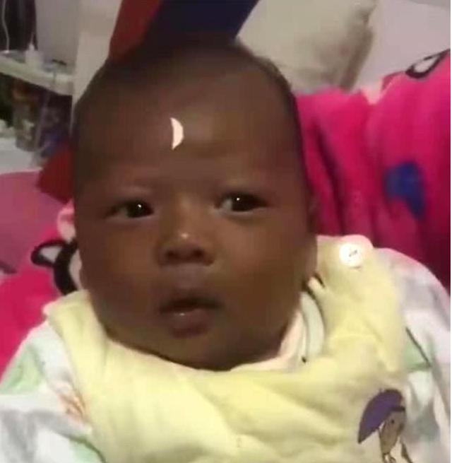 中国最黑的宝宝,最黑皮肤宝宝