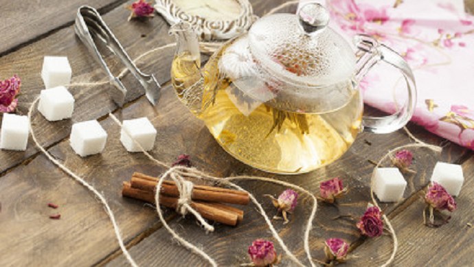 荷叶茶的正确饮用方法,夏天更适合喝荷叶茶