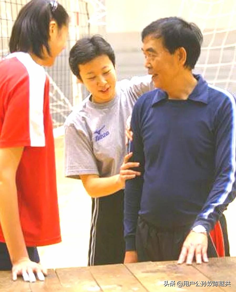 中国女排诗歌朗诵,中国女排诗朗诵