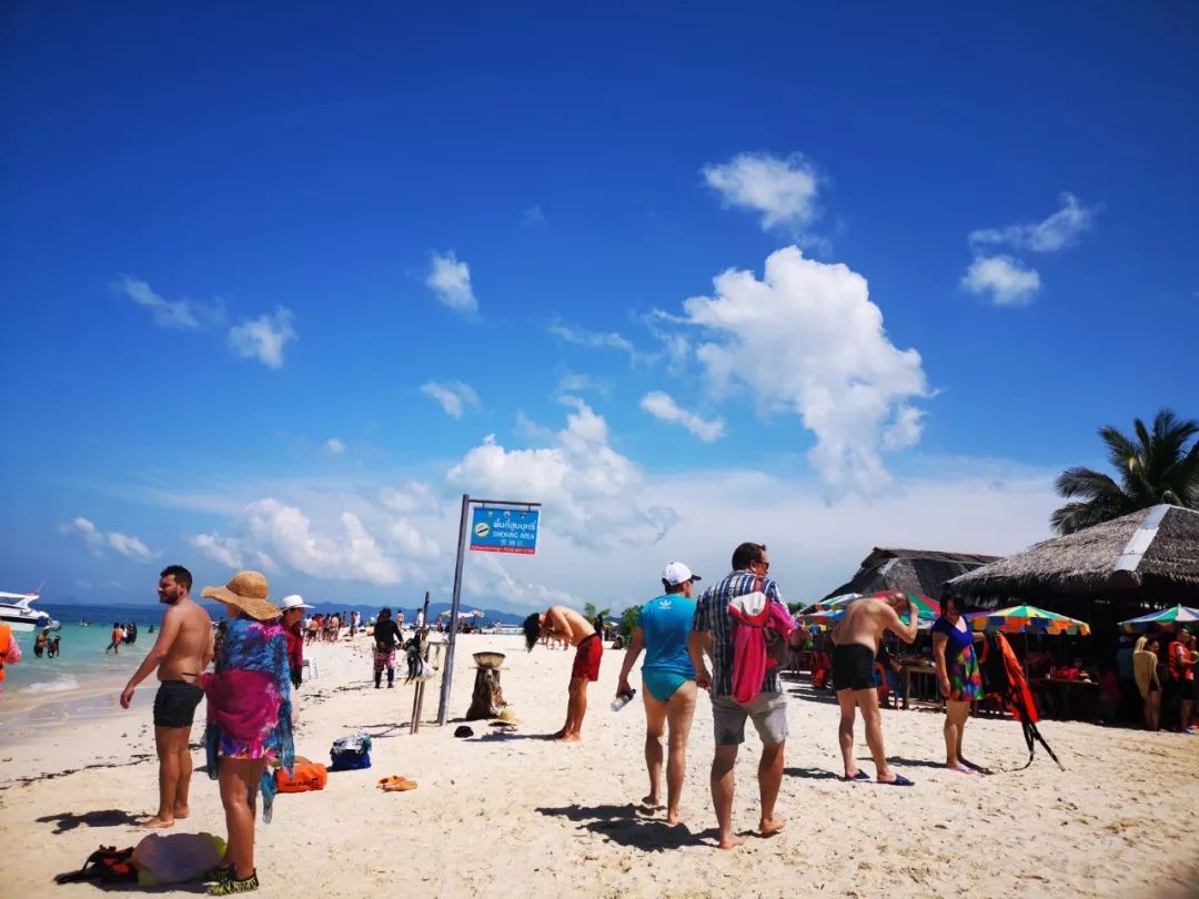 魔力鲜颜铁盒面膜直播,魔力鲜颜补水面膜抖音直播间