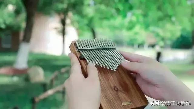 用指尖拨动非洲旋律:当原木的纯粹邂逅坦桑尼亚情调