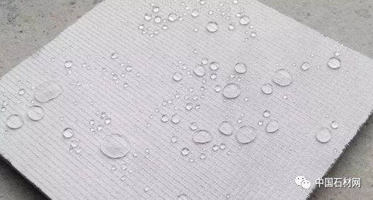 真是浪费，100多万的爵士白大理石装成这样，还好我不是业主