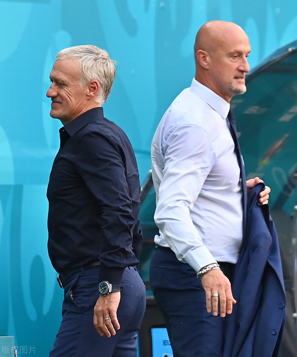 欧洲杯德国主帅勒夫,勒夫个人时装秀