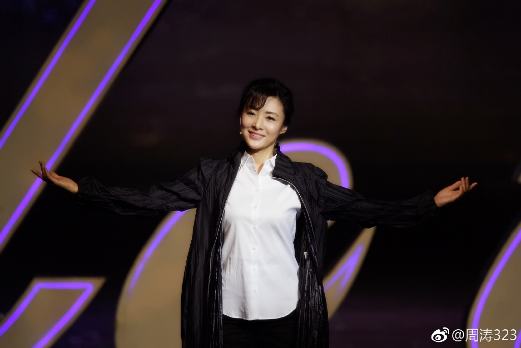 周涛转投湖南台？她离开央视不是因为争一姐，也不是为给女儿治病