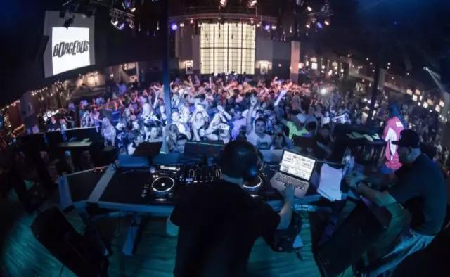 埃德蒙顿vs卡尔加里,阿省卡尔加里