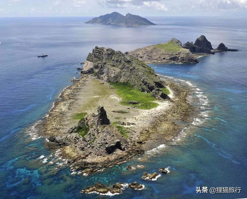 *鱼岛钓**有“花鸟岛”之称,这里是东海的鱼库、油库,主要有8个岛