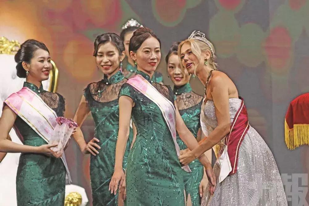 “澳门小姐竞选”十年后华丽回归,今年的澳门小姐是她