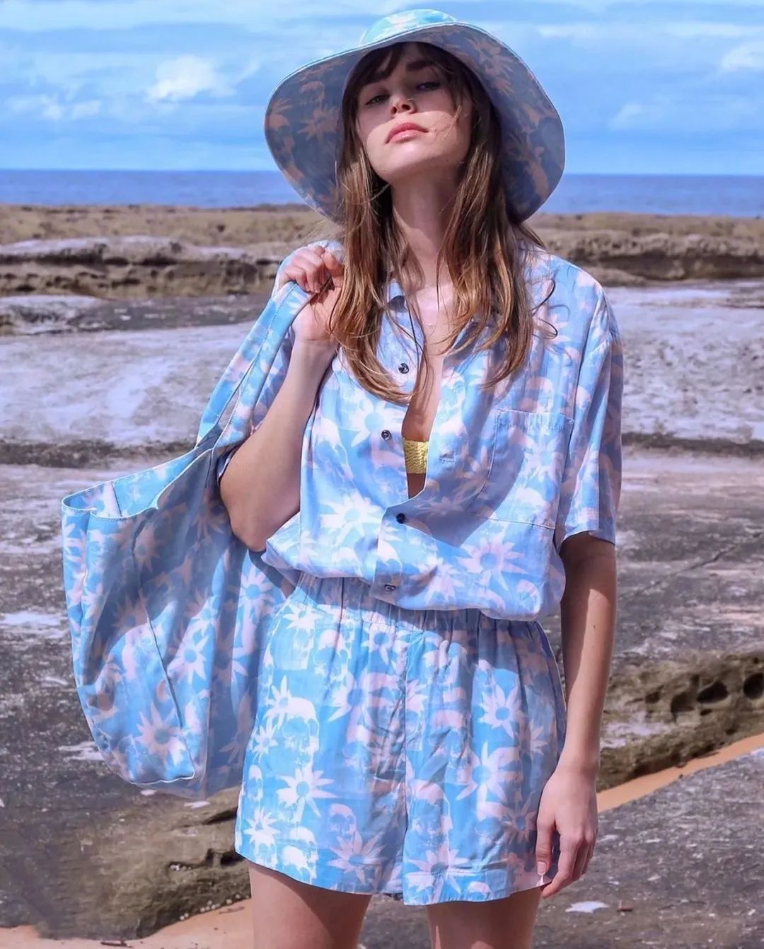 周董新专辑的歌曲,循环听着周杰伦的歌的文案