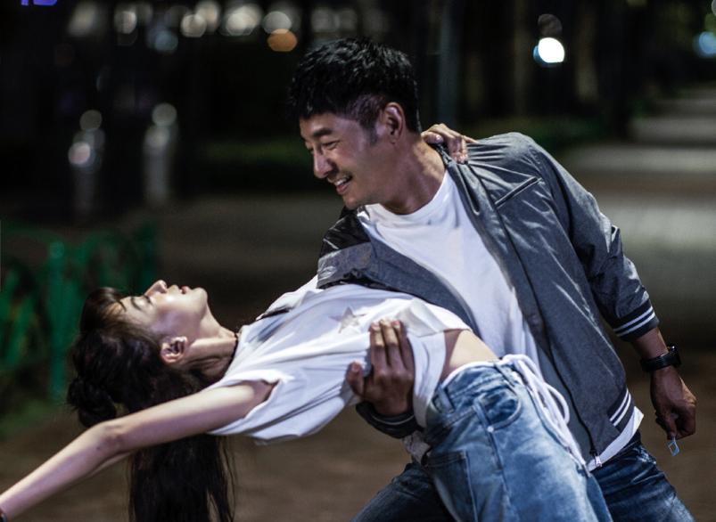 李一桐吴谨言同台,李一桐吴谨言谁最有实力