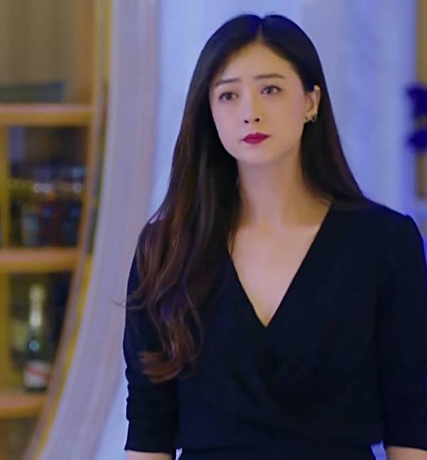 姐姐买的玉手镯,姐姐买的玉镯子