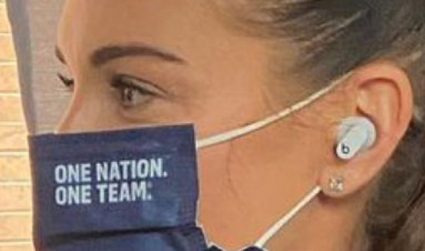 苹果beatsstudiobuds耳机,苹果beatsstudiobuds耳机怎么戴