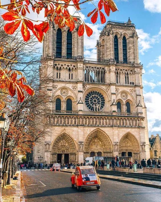 巴黎圣母院被烧毁的文物,巴黎圣母院被烧掉