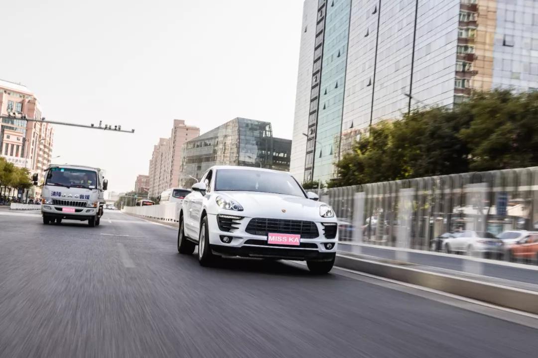 保时捷macan多少钱能上路,保时捷macan最低上路价格