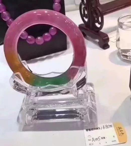 展销会假翡翠,香港珠宝展也有假翡翠