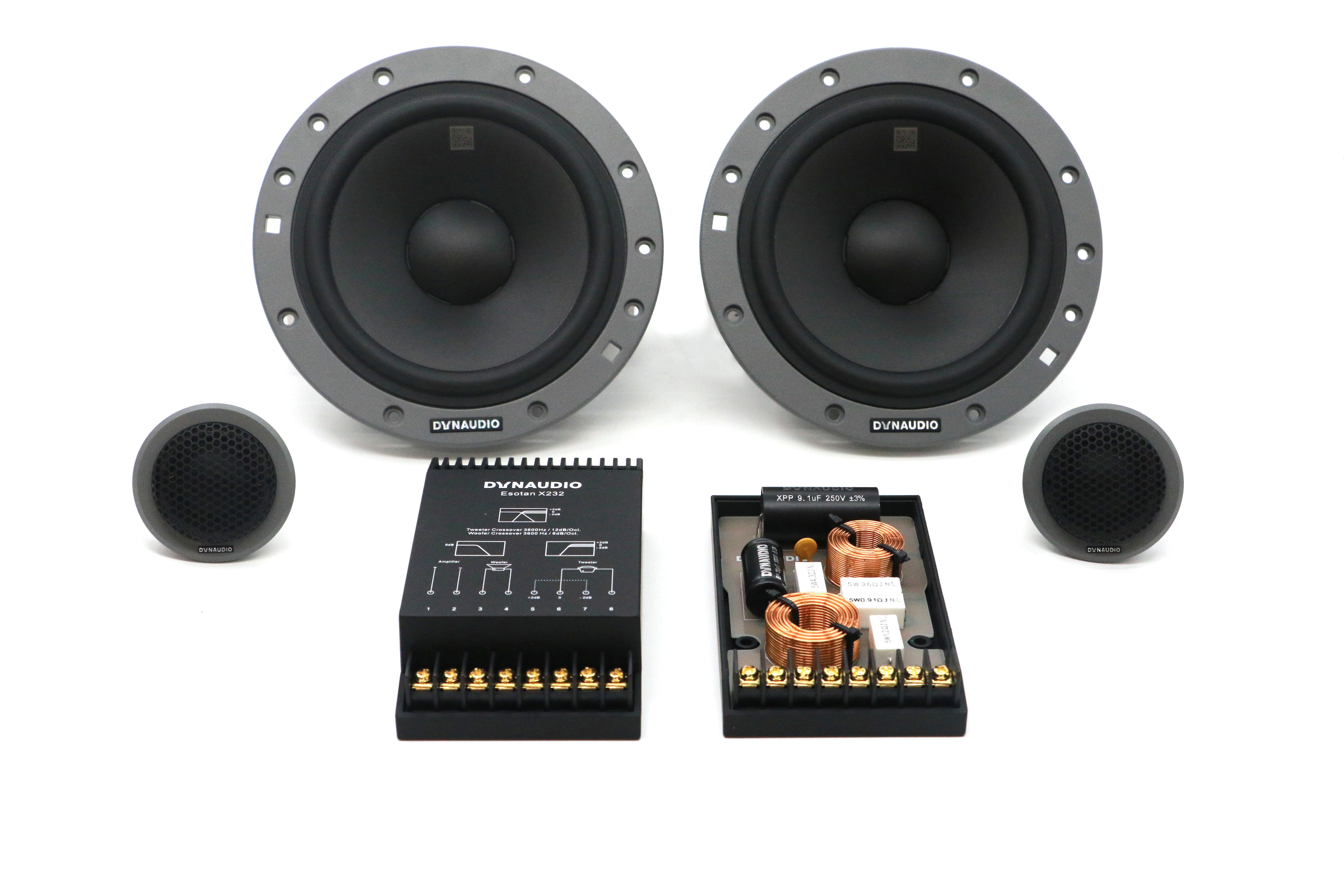 赤峰汽车音响隔音改鑫航改装大众探岳丹拿232音响喇叭四门隔音