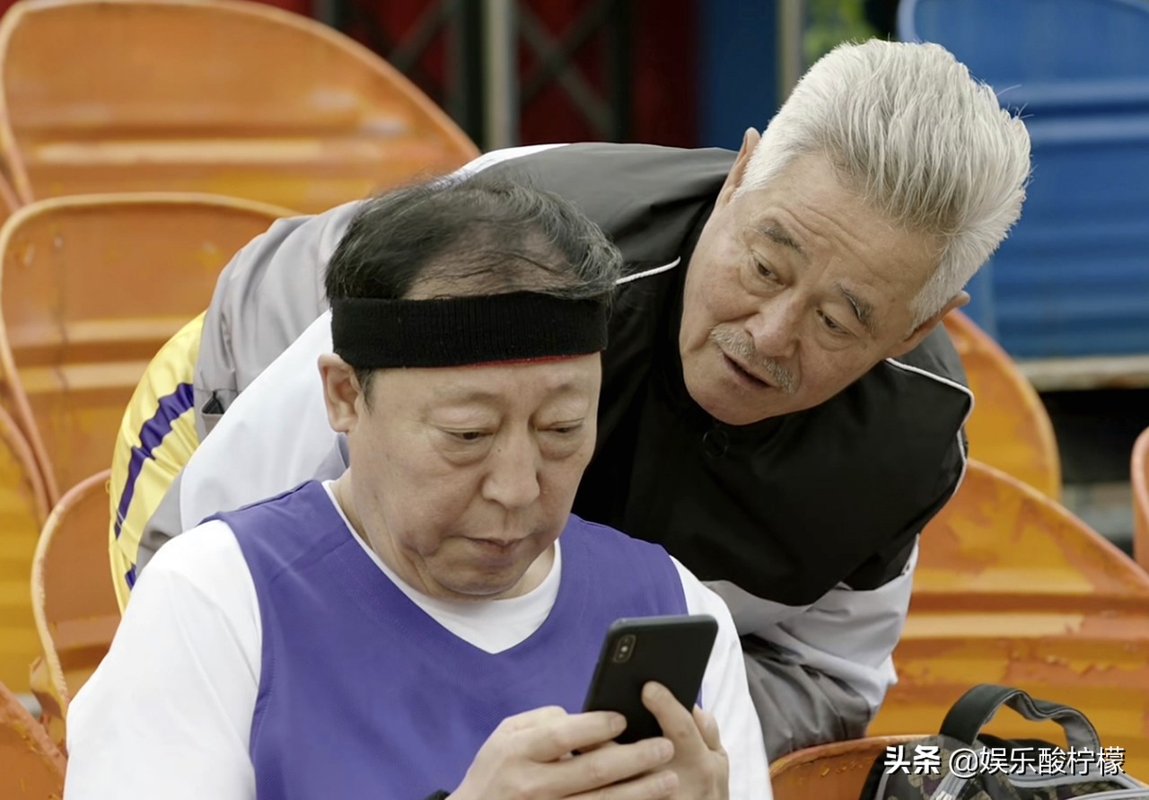 关婷娜现场采访刘德华,关婷娜刘德华