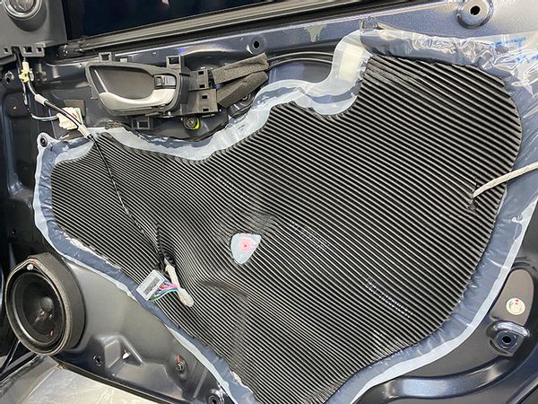 昆明本田思域重低音音响改装,南京思域音响改装