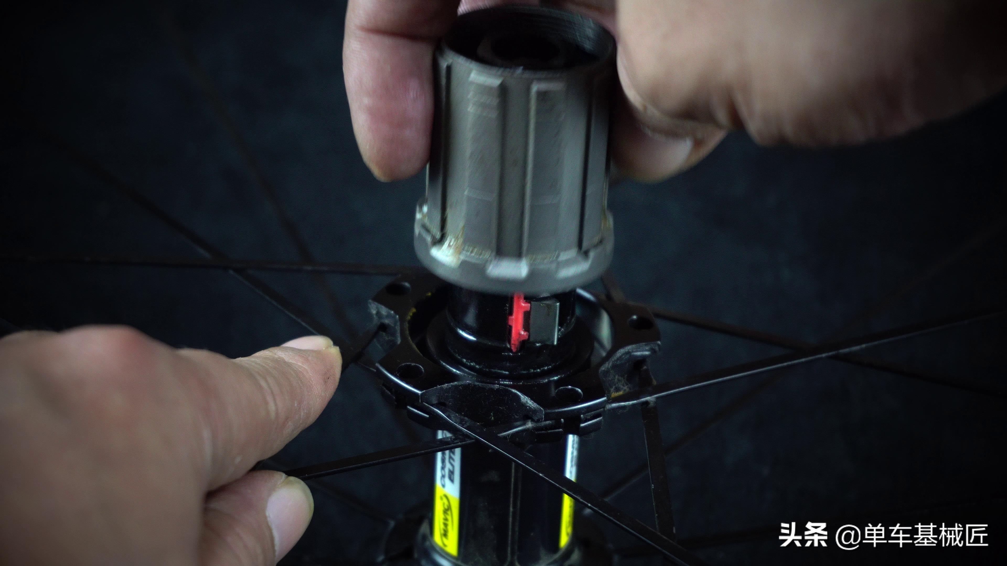 单车基械匠:Mavic轮组花鼓的拆卸,保养,轴承更换三合一教程