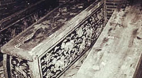 杨乃武与小白菜受尽冤屈，法国记者拍下罕见真容